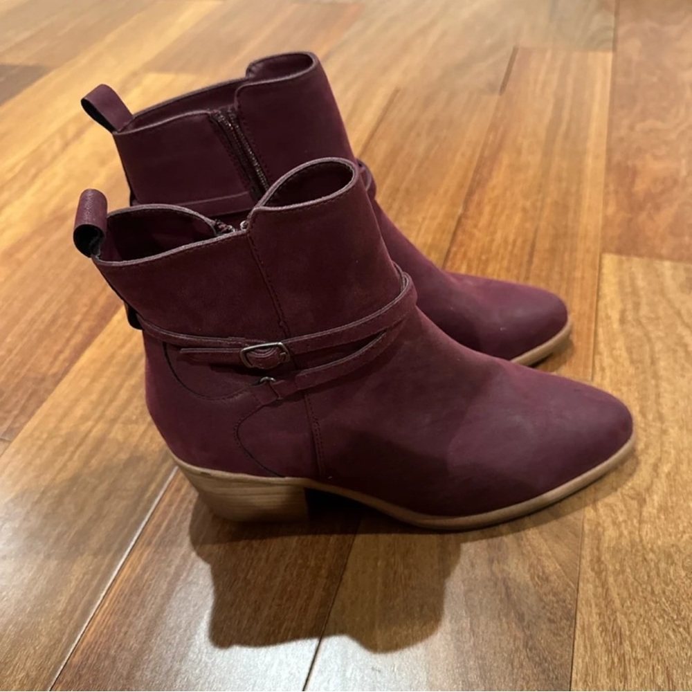 MIA Burgundy Heeled Boots